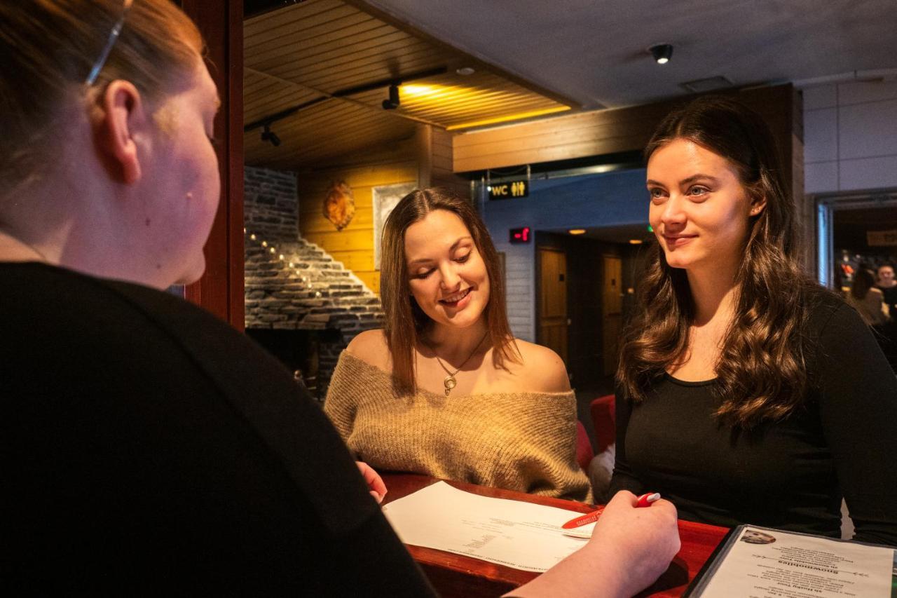 Saariselkae Inn Majatalo Panimo Eksteriør billede